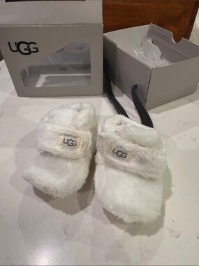 UGG Cream Plush Infant Booties with Hook-and-Loop Strap